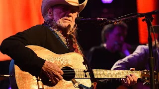 Willie Nelson - Georgia (On My Mind) (Live at Farm Aid 2021)