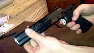 Пистолет пневматический CO2 Swiss Arms Blackwater 1911