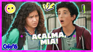 BEREBA ACALMA MIA QUE ESTÁ NERVOSA COM O SEXTO ANO! 😰| O DIA EM QUE A MINHA VIDA MUDOU | Mundo Gloob