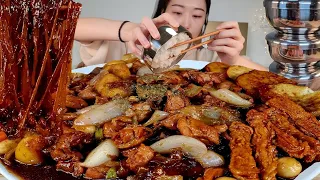 ASMR Soy Sauce Braised Chicken with lots of flat noodles and white rice 🤤 MUKBANG