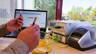 Optical Return Loss Meter Testing Simplex Fiber Cable in Both Directions in 6 Seconds!