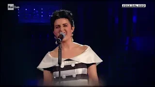 Mia Martini - Lidia Schillaci canta: "Almeno tu nell'universo" - Tale e Quale Show 25/10/2019