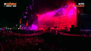 Rihanna - S&M (Live At Rock In Rio 2015)