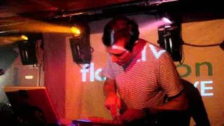 Kelpe live at flomotion live & Beat Unique Present... @ Ginglik 8/10/11 Pt 3