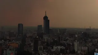 Contaminación ambiental en la CDMX visto desde un drone