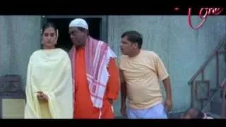 Comedy Scene between Hijras and - Jeeva