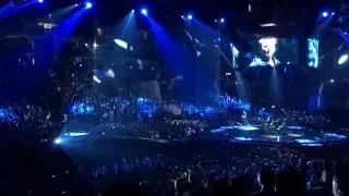 Muse - Uprising Live HD - Oracle Arena - 12.15.15
