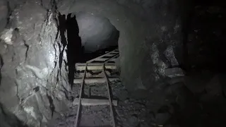 The 1000-Foot Vertical Shaft of Peril: Climbing In a Massive, Abandoned Mine