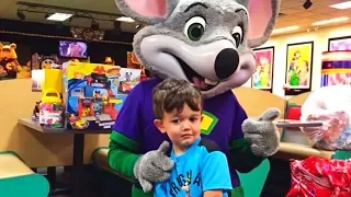 No One Came To His Birthday Party, So Chuck E. Cheese Did This...