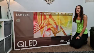 Samsung Q95T (Q90T) unboxing,tour,demo with PS5,+ GIVEAWAY!