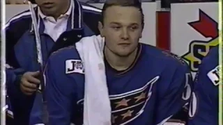 Sergei Gonchar power shot and goal against Flyers (14 nov 1996)