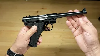 Классический малокалиберный пистолет RUGER MARK IV™ STANDARD с 6-ти дюймовым стволом, модель 40105