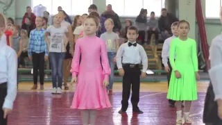 'Я рисую речку'   массовый танец  Магнитогорск 21 декабря 2014 г