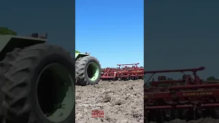 STEIGER Bearcat IV Tractor