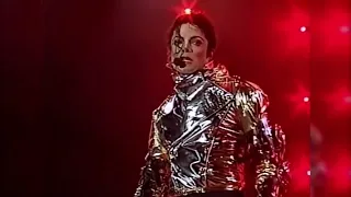 TOP 10 MICHAEL JACKSON'S LEGENDARY CONCERT