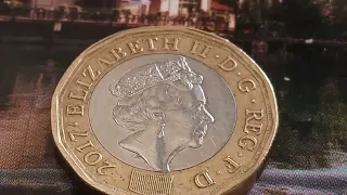 £ 1,300.00  Do You Have One ! Rare Error Coin One Pound 2017 Queen Elizabeth II