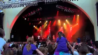 Victorious Concert Live Victoria Justice & Ariana Grande June 9th 2012 part 1 of 6