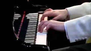 Beethoven 32 Variations in C Minor - Evgeny Kissin