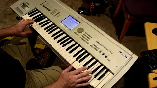 "Pictures of You", by The Cure:  synth / keyboard play-along