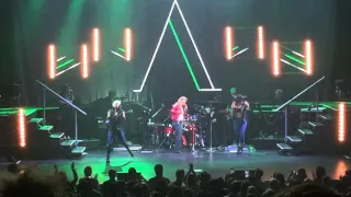 ANASTACIA - Opening - The Ultimate Collection Tour - Live - Berlin, Admiralspalast, 30.04.2016