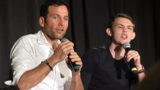 Eion on August's Ships and Robbie on fan trigger words OUAT NJ CON