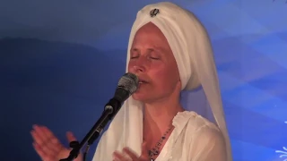 Snatam Kaur Live at Sat Nam Fest: Awakening (Ek Ong Kar Sat Nam Siri Wahe Guru)