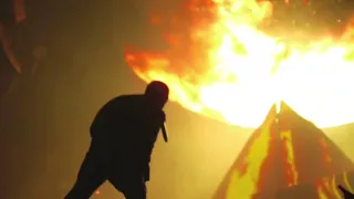 Kanye West - Blood On The Leaves (Live from The Yeezus Tour)