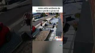 Homem perde o pênis em acidente de moto.