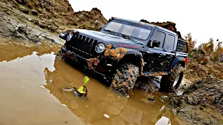 Ломающееся ВЕДРО Axial Jeep GLADIATOR ! ... Не ожидал!