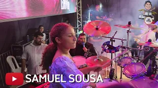 Talita batera tocando com Banda Som e Louvor #drumcam #bateraspelobrasil #music