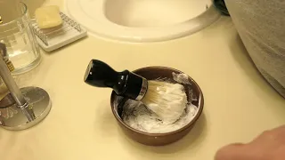 How to make the perfect shaving lather with a boar brush and a shaving bowl