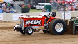 Tractor Pulling 2022: Light Super Stocks. The Pullers Championship. Nashville, Illinois