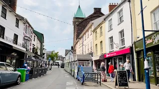 Wales Walks: Abergavenny. Beautiful British small town walk with Swedish small talk.