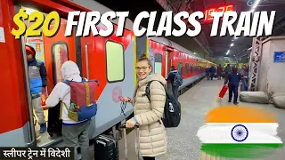 First SLEEPER TRAIN experience! Delhi to Agra 🚃