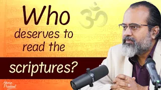 Do certain people not deserve to read the scriptures? || Acharya Prashant (2023)