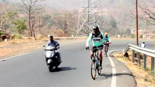 Climbing BHOR GHAT "Cause Cyclothon" 3500km to Raise Contributions for Meritorious Students