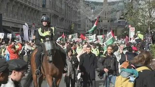 Thousands rally in London in solidarity with Palestinians | AFP