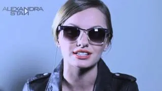 ALEXANDRA STAN Greetings at Jakarta "Mr. Saxobeat Indonesia Tour 2012"