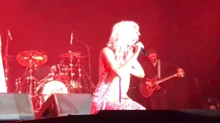 Joss Stone singing Emilie Sande NSJ festival 2017 Rotterdam