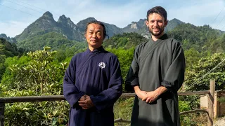 Master Gu & George Ascend Wudang Mountain