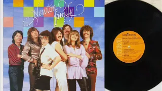 Newton Family  -  Greatest Hits        Lado B         1981