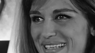 Dalida - Tu n'as pas mérité - Interview -  La danse de Zorba - 1965