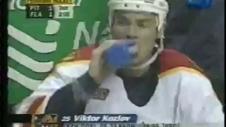 Viktor Kozlov scores a nice goal vs Penguins for Panthers (20 nov 1999)