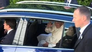 Pope Francis arrives at canonisation mass