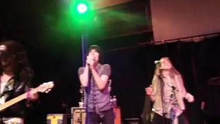 FOXY SHAZAM " HYBIRD MOMENTS "  HD LIVE FROM THE OLD ROCK HOUSE ST LOUIS MO 10/20/10