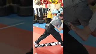 Don't be this guy in sparring! (Good vs Bad Etiquette)