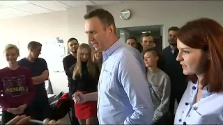 Kremlin critic Navalny released from jail