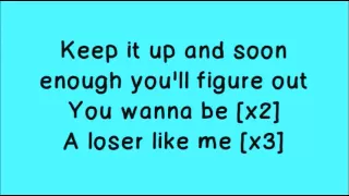 Glee - Loser Like Me [Lyrics On Screen]