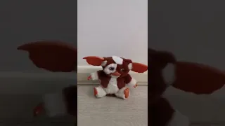 Neca gremlins singing and dancing gizmo