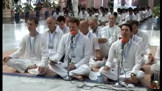 Vedam Chanting by the European Veda Union Group